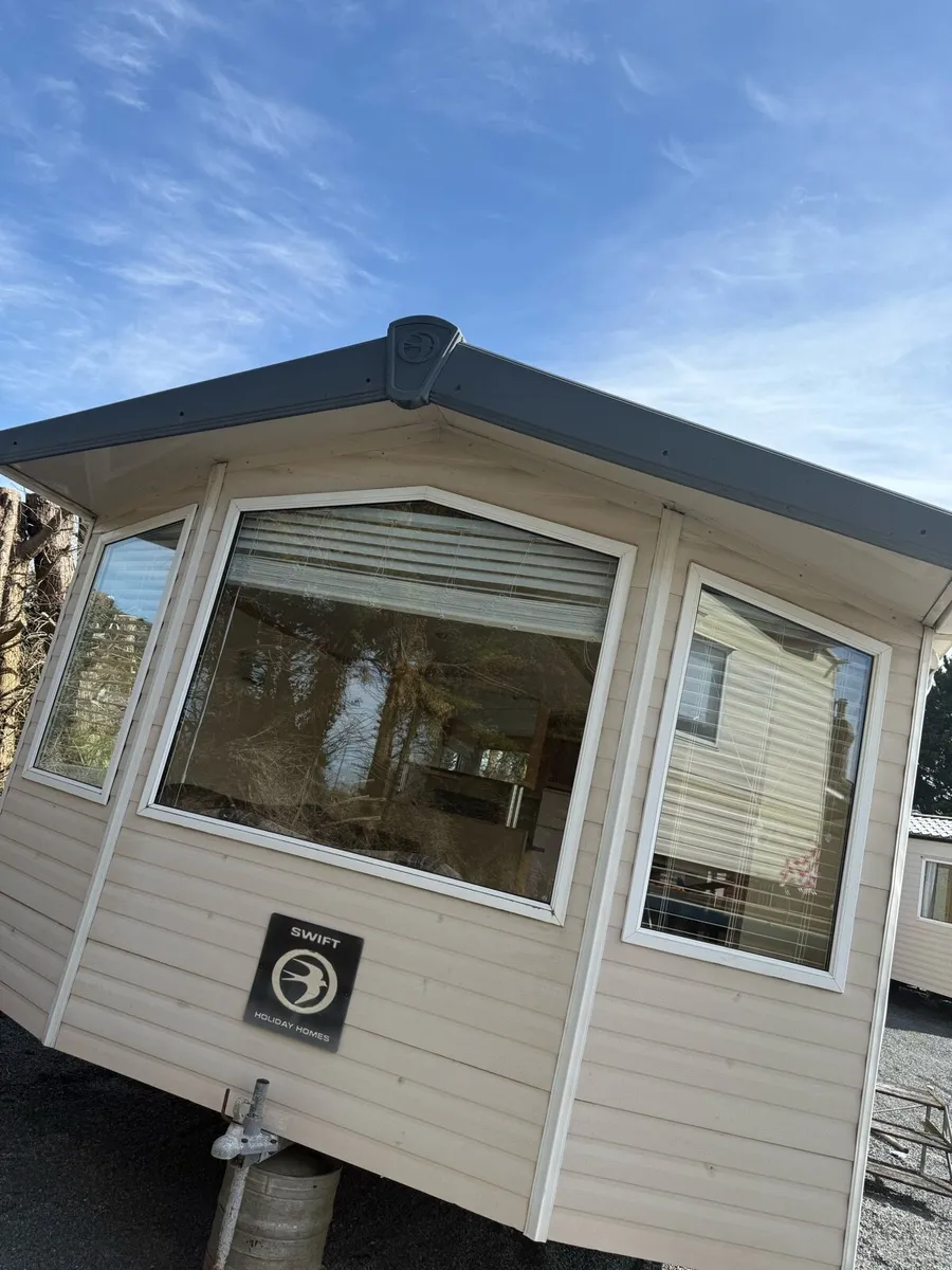 Swift 38-12.6 3 bed Full winter park At TPS - Image 2