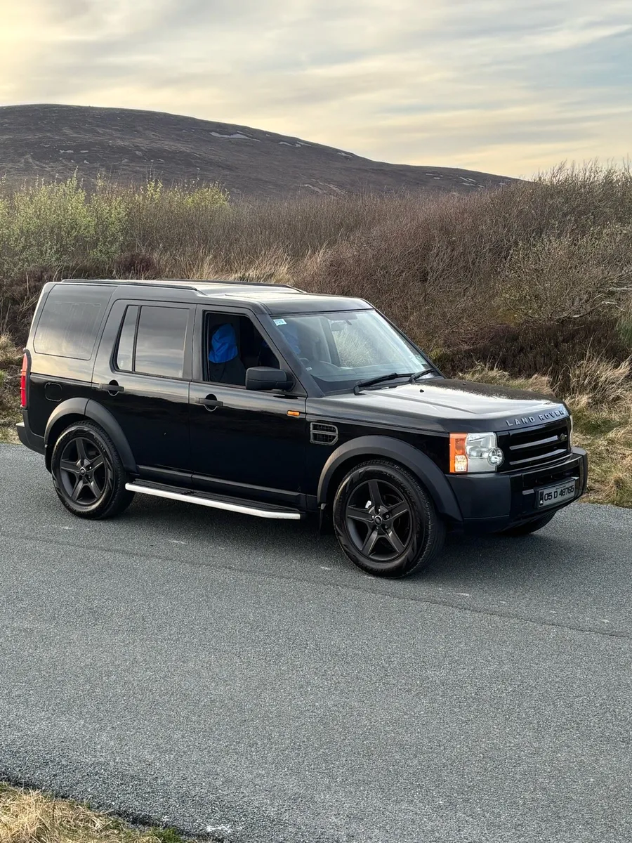 Mint Land Rover discovery 3 - Image 3