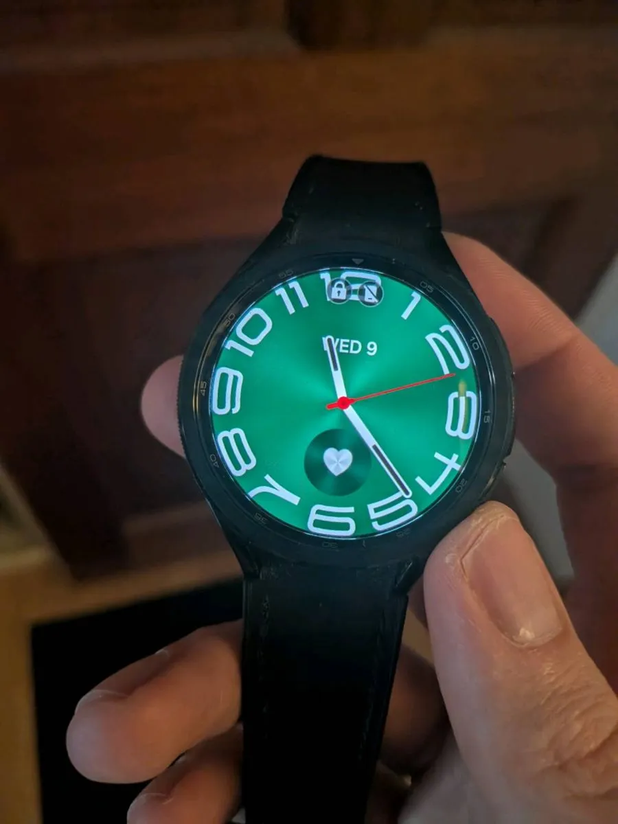 Samsung Galaxy Watch 6 Classic – Excellent Conditi - Image 1