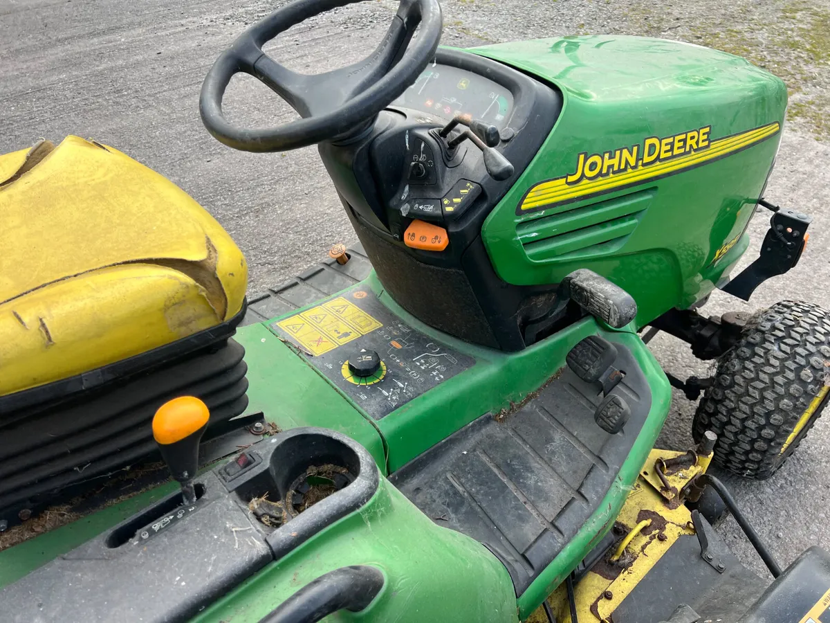 JD X595 R.O . Diesel Mower. - Image 4