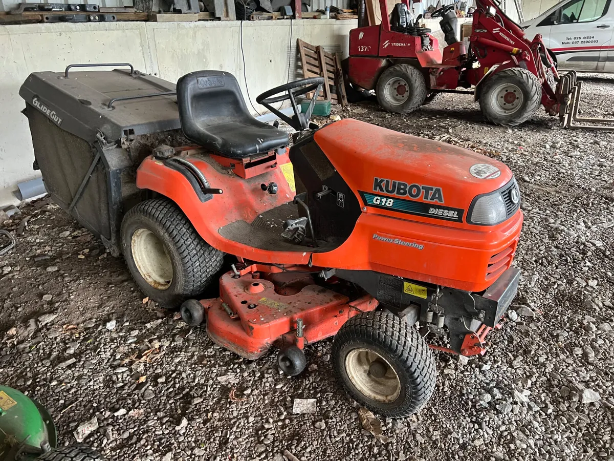 Ride on lawnmower - Image 2