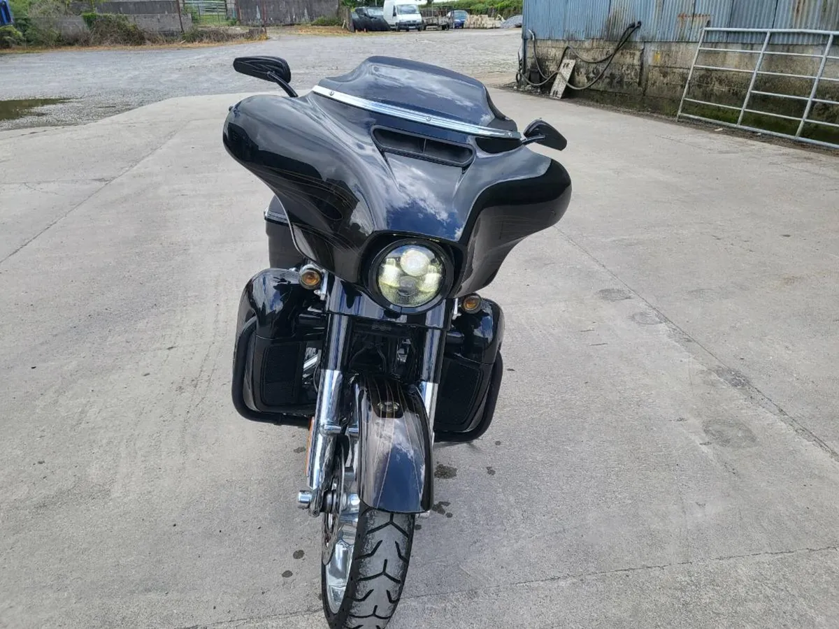 Harley Davidson - Image 3