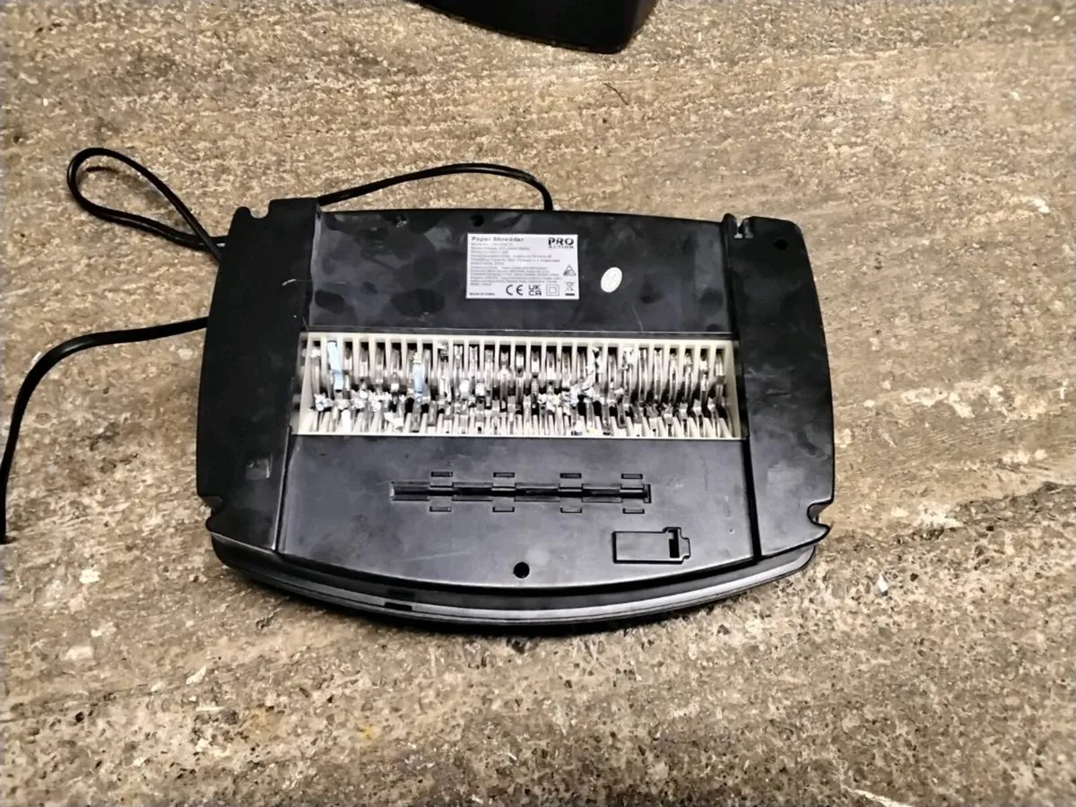 Paper Shredder (Faulty) - Image 2