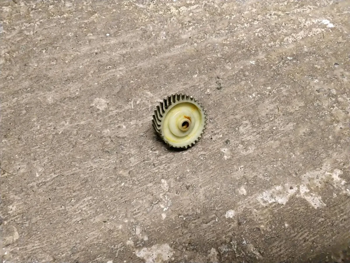 Paper Shredder (Faulty) - Image 4