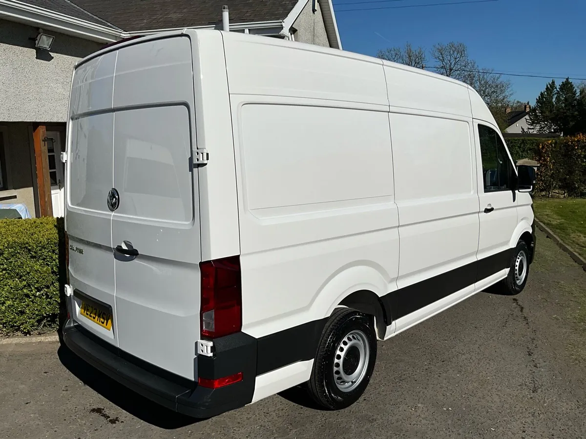 2023 VW Crafter 2.0 CR35 MWB - Image 4