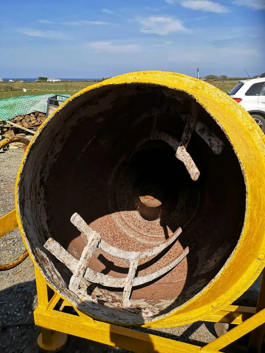 Cement mixer - Image 3