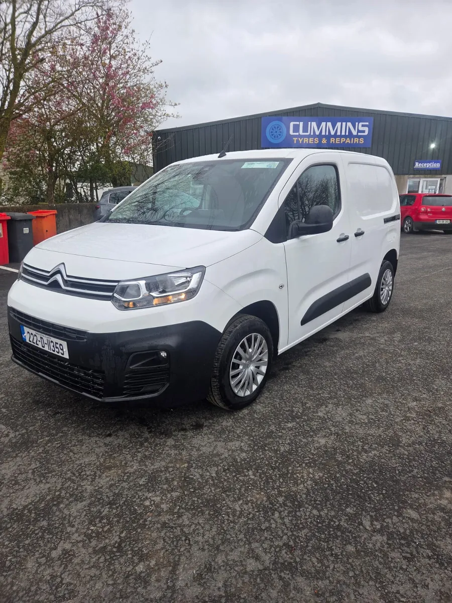 Citroen Berlingo 2022 - Image 1