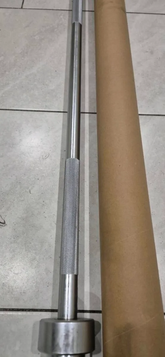 Brand new 5 foot olympic weight lifting bar - Image 3