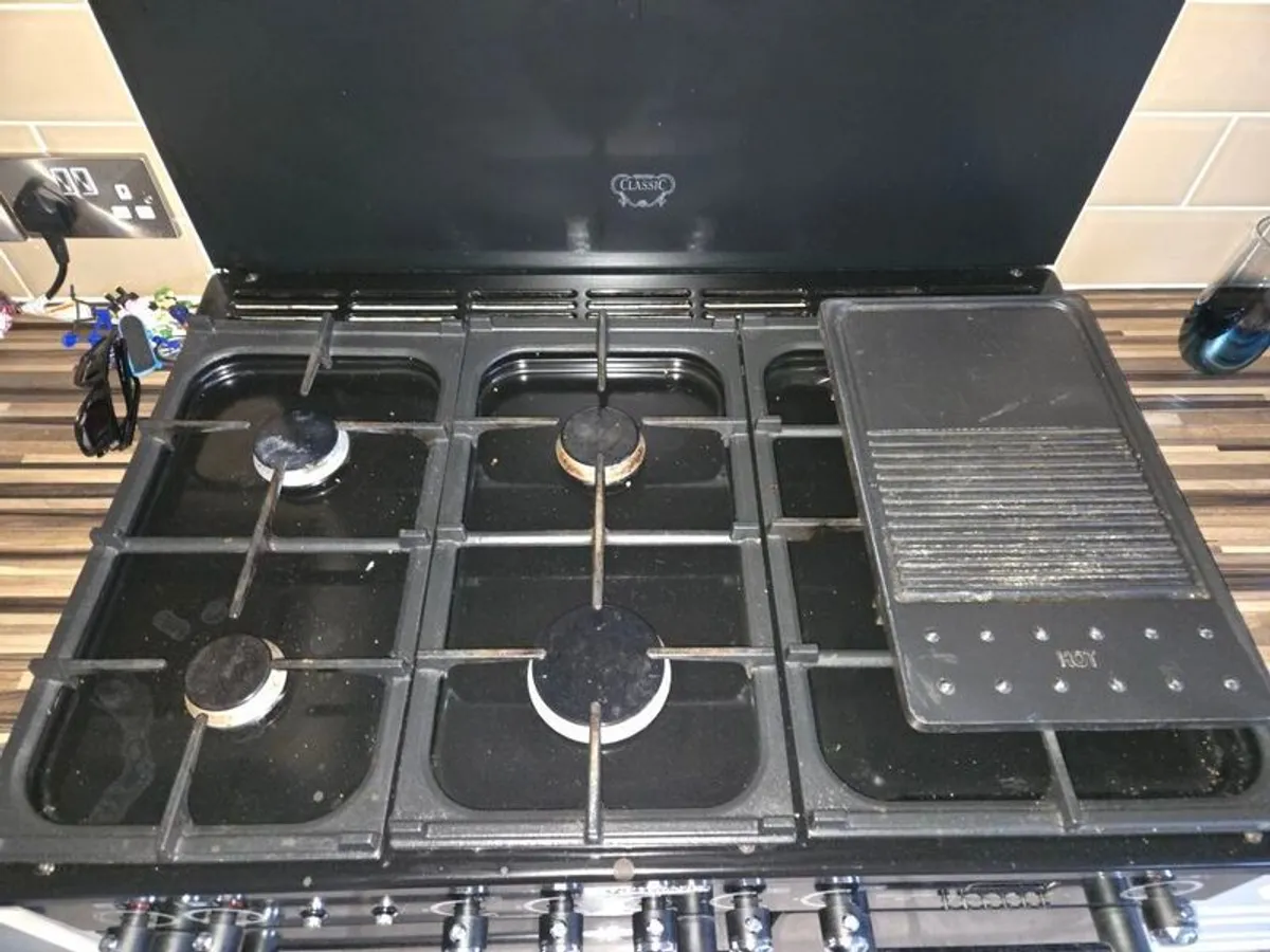Rangemaster Kitchener 90 Oven / Hob - Image 2