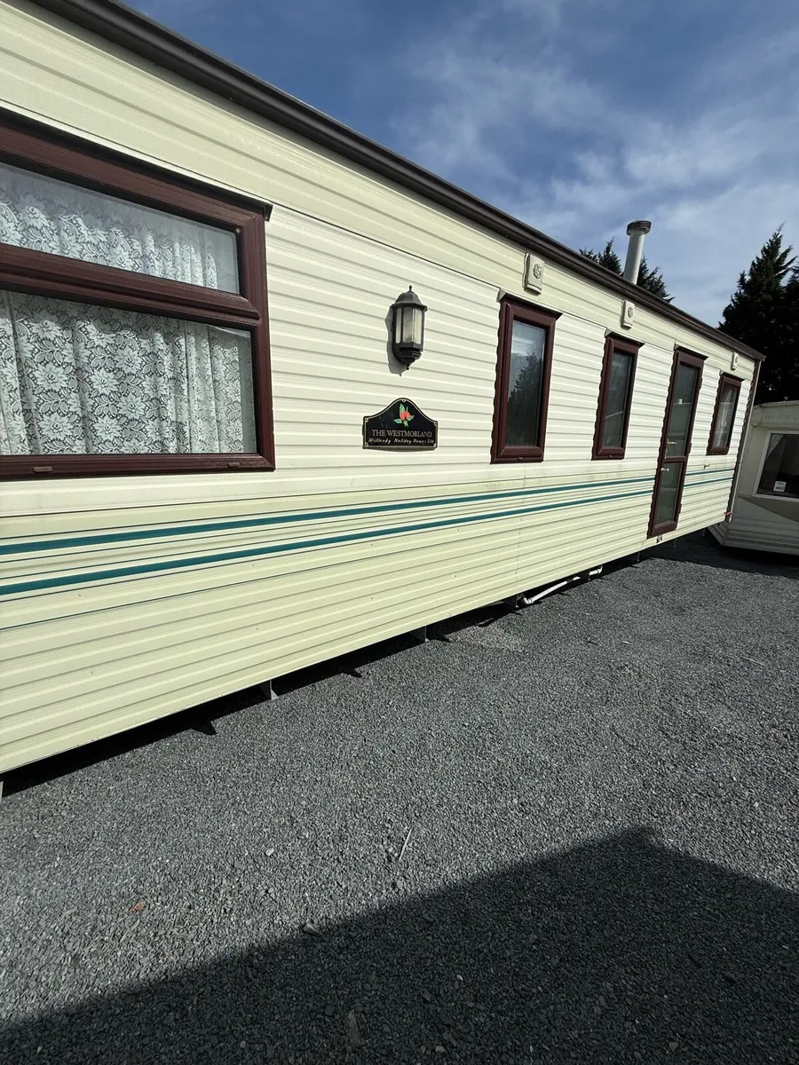 Willerby  37-12.6. 3 bed  Full winter pack TPS - Image 2