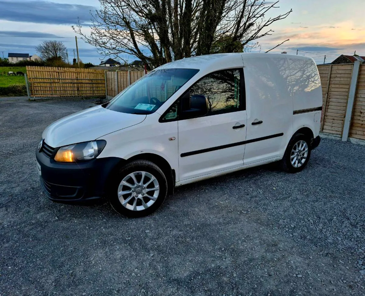 2014 VW CADDY - Image 3