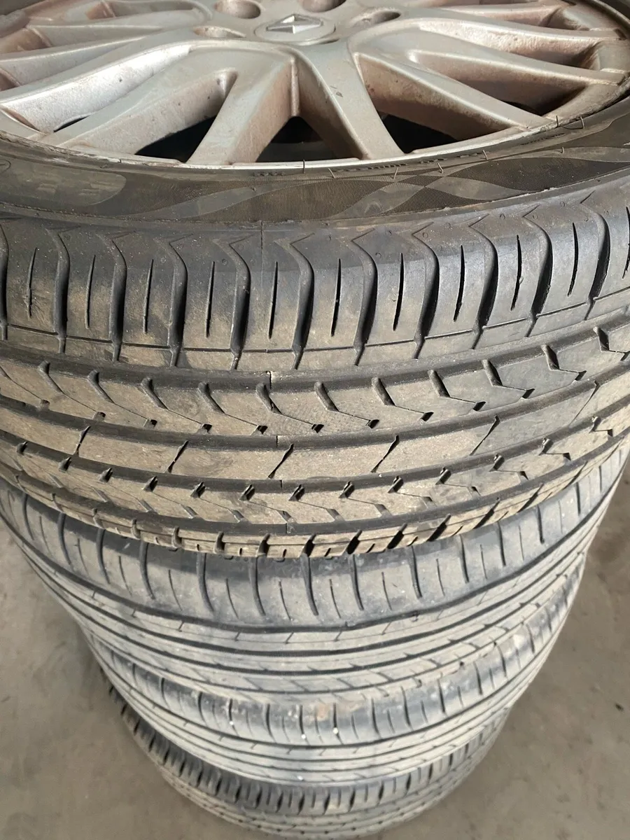 Set of alloys with new tyres Renault Laguna - Image 4