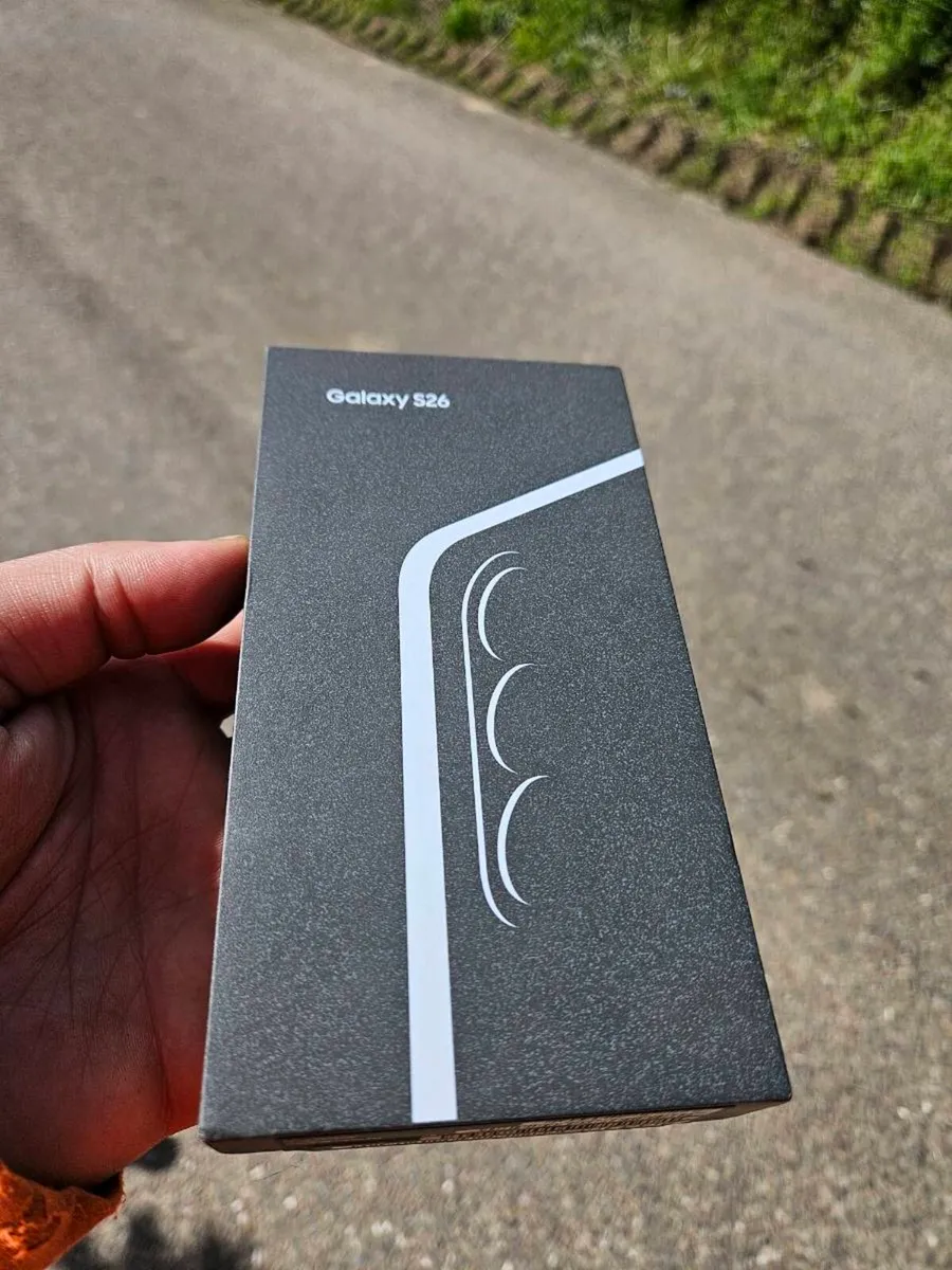 Samsung S26 512GB white Brand New - Image 1
