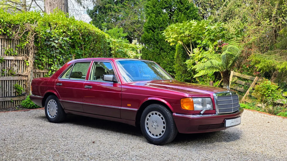 1992 Mercedes 300SE with only 19,900 Miles. - Image 4