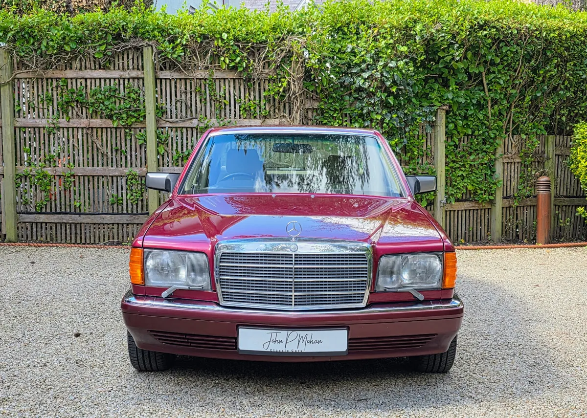 1992 Mercedes 300SE with only 19,900 Miles. - Image 2