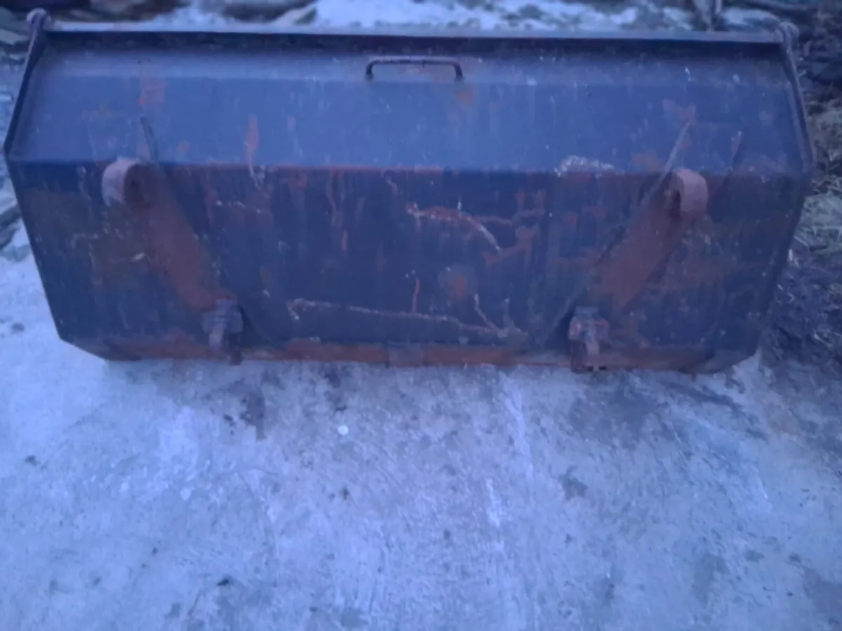 Tractor loader bucket - Image 4