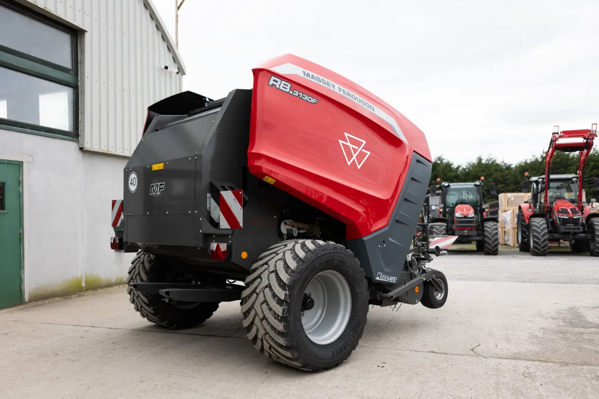 Massey Ferguson RB3130F balers - Image 2