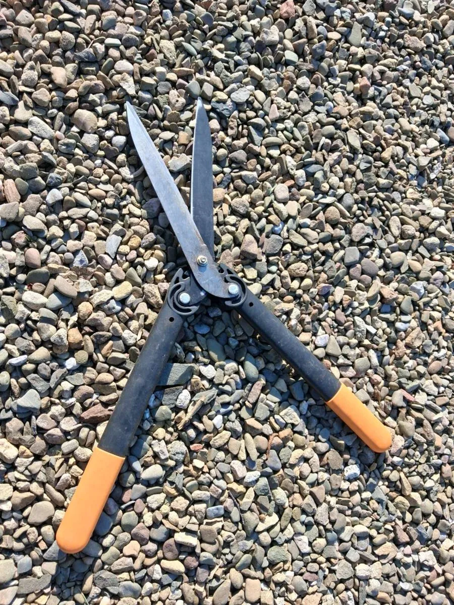 Fiskars shears - Image 3