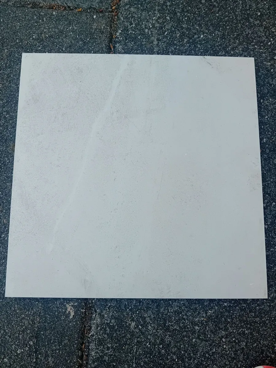 Ivory porcelain floor tiles - Image 1