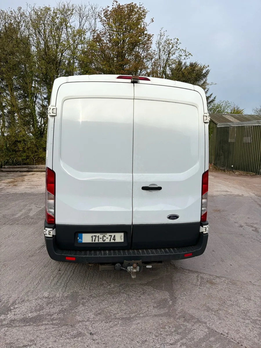 Ford Transit 2017 - Image 2