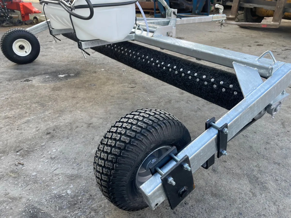 New McConnell 8FT Weedlicker - Image 3