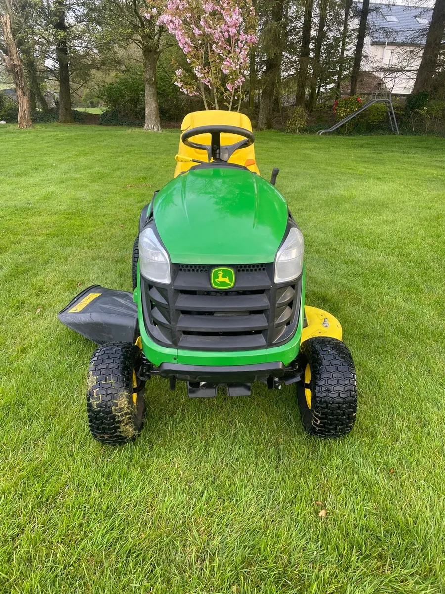 Ride on lawnmower - Image 2