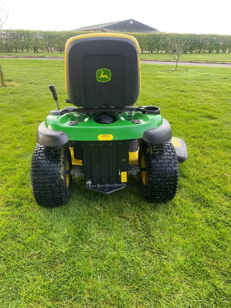 Ride on lawnmower - Image 4