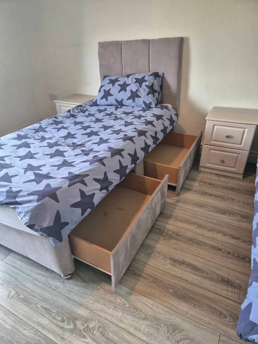Single beds for sale - Image 3