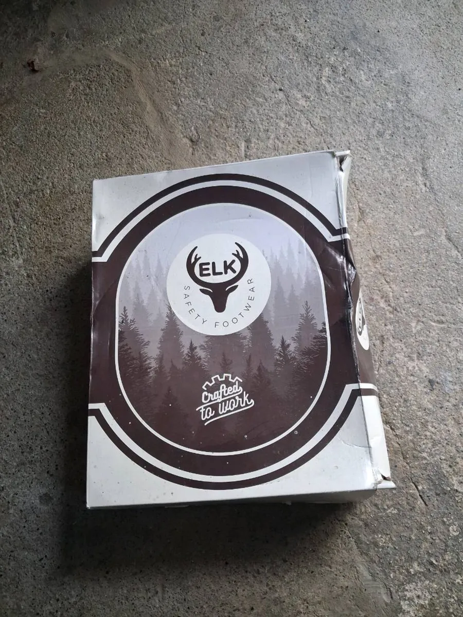 New ELK safety boots - Image 1