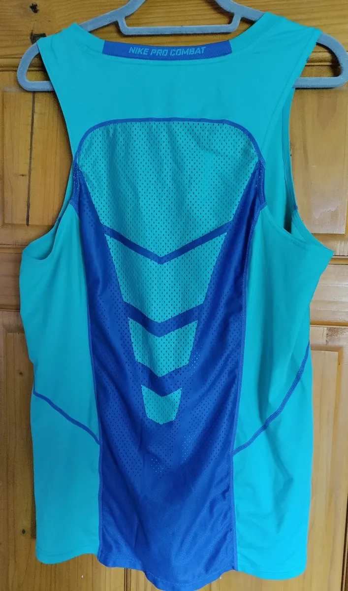 Nike Pro Combat Hypercool Vest tops XL x2 - Image 1