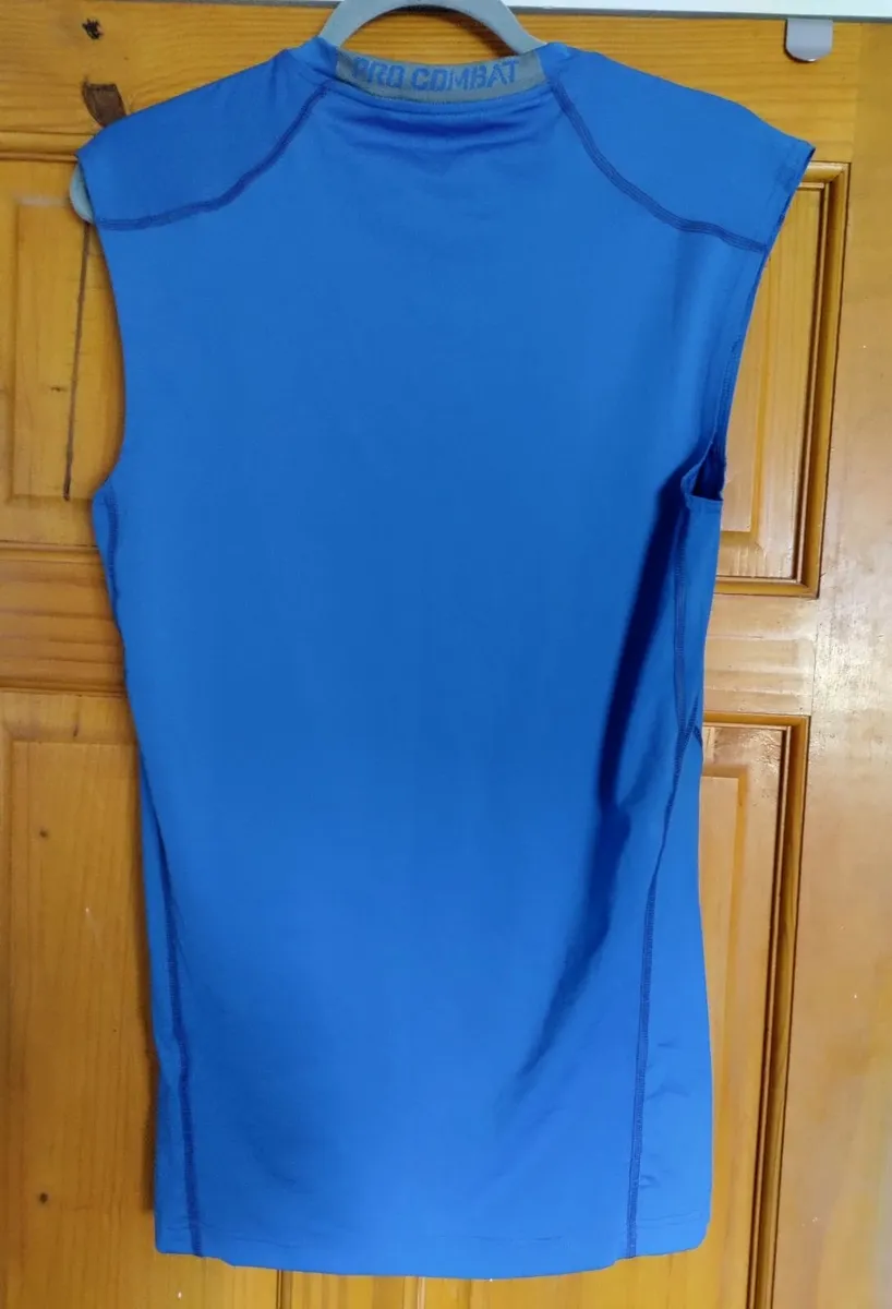 Nike Pro Combat Hypercool Vest tops XL x2 - Image 4