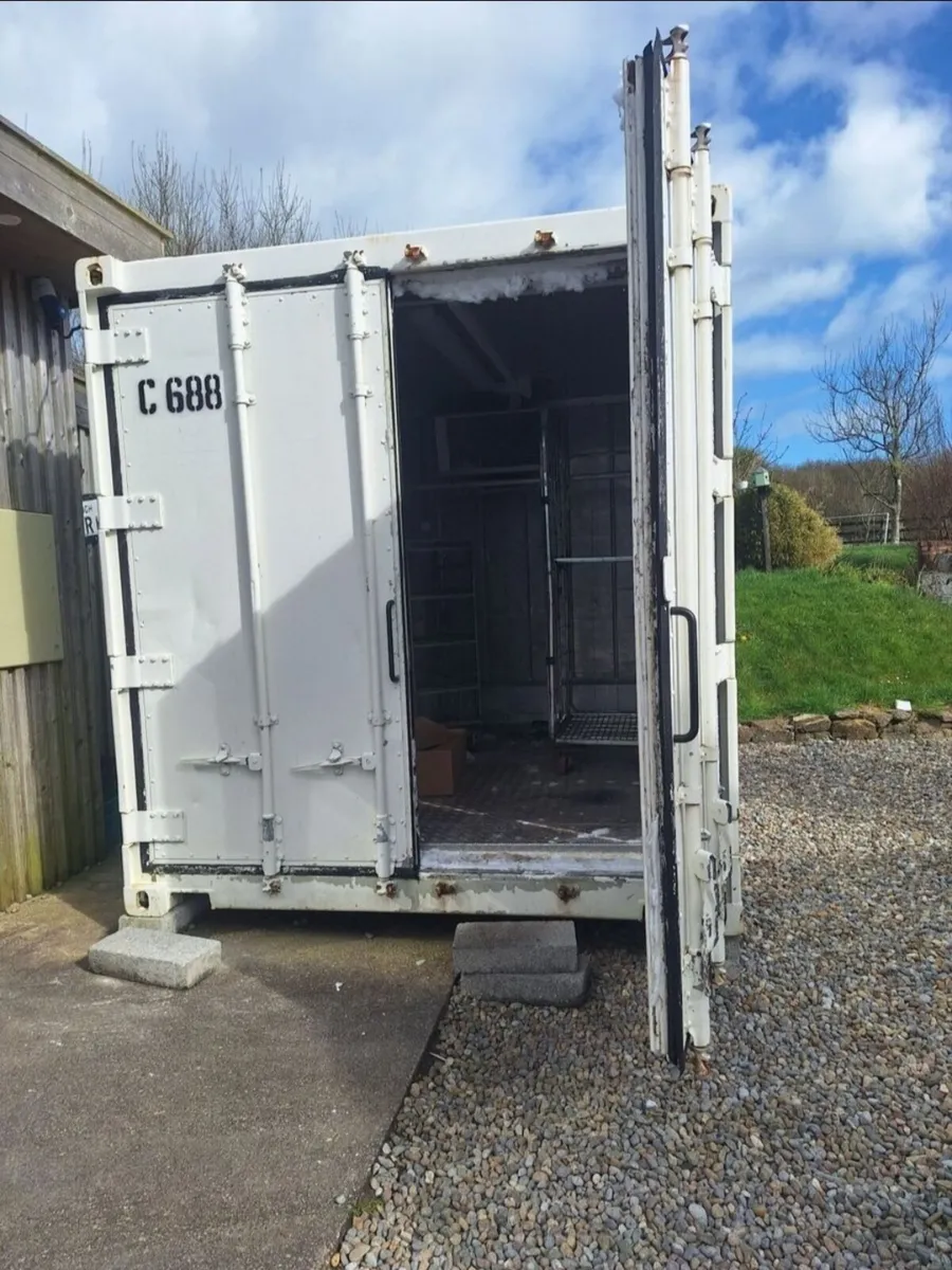 Lrge walk in freezer - Image 3