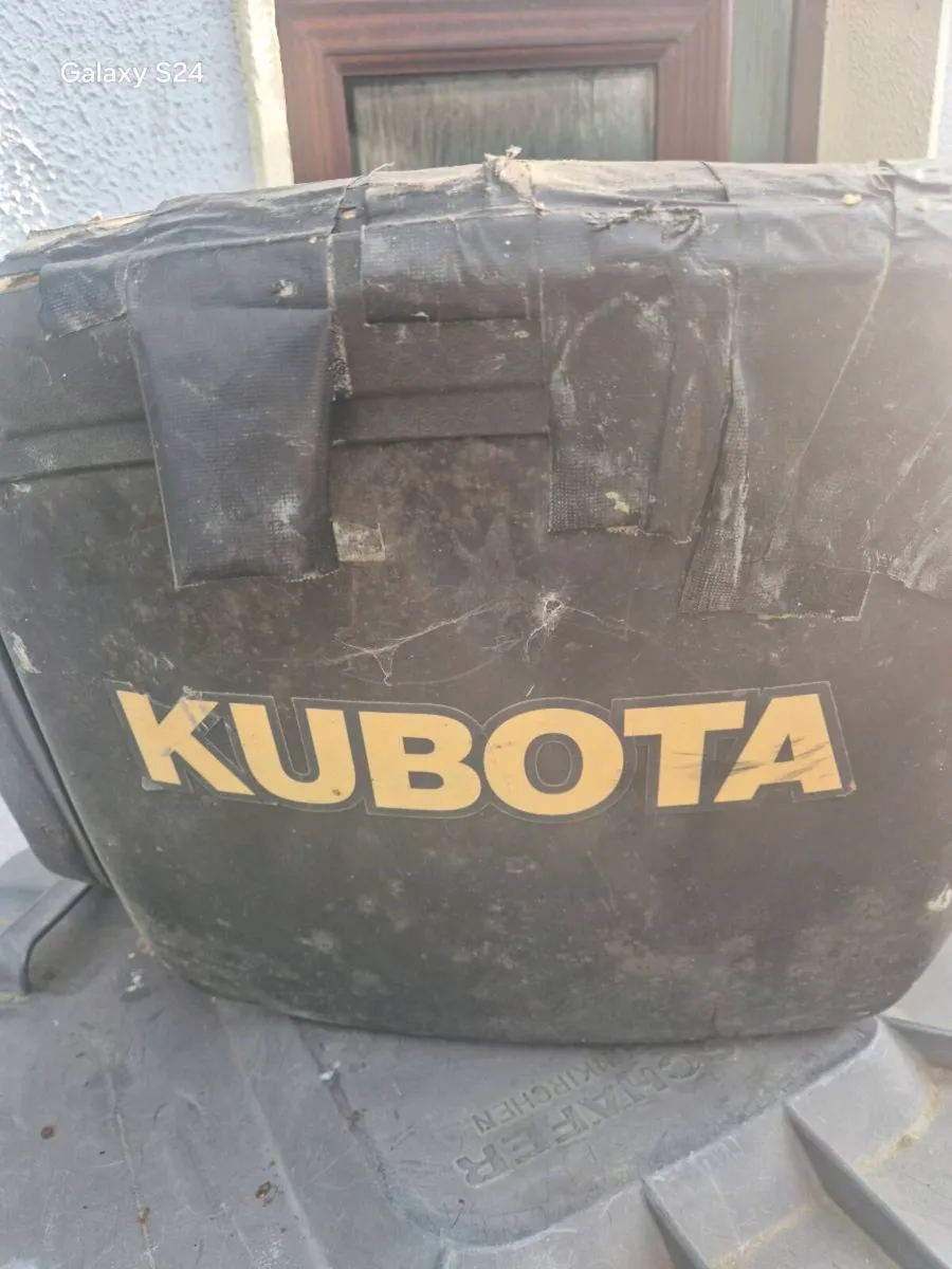 Kobota seat for sale - Image 1