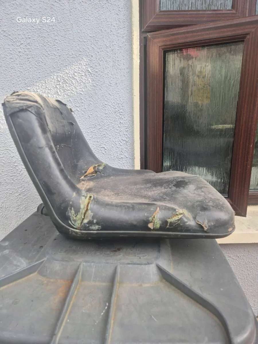 Kobota seat for sale - Image 2