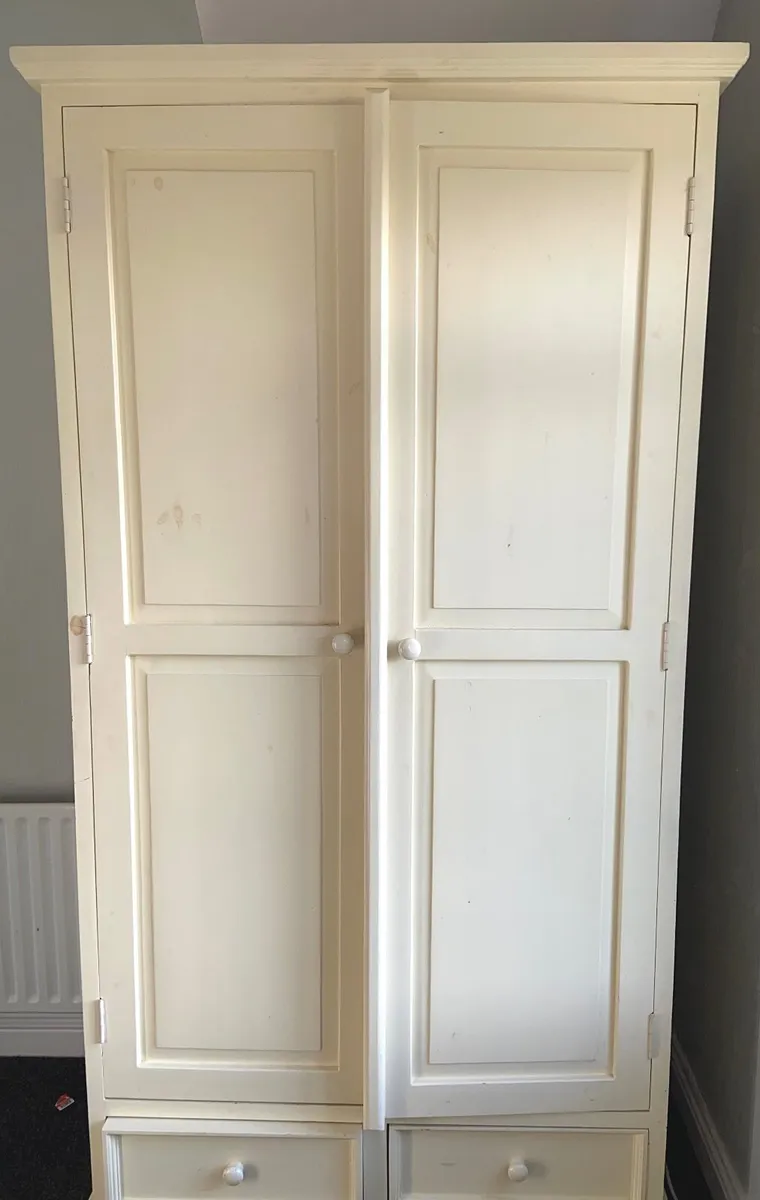 Wardrobe - Image 2