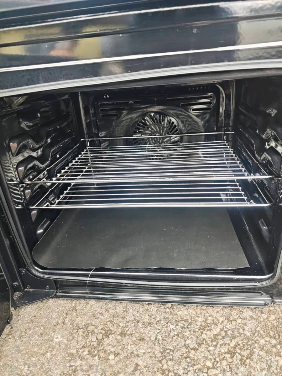 Freestanding cooker - Image 3