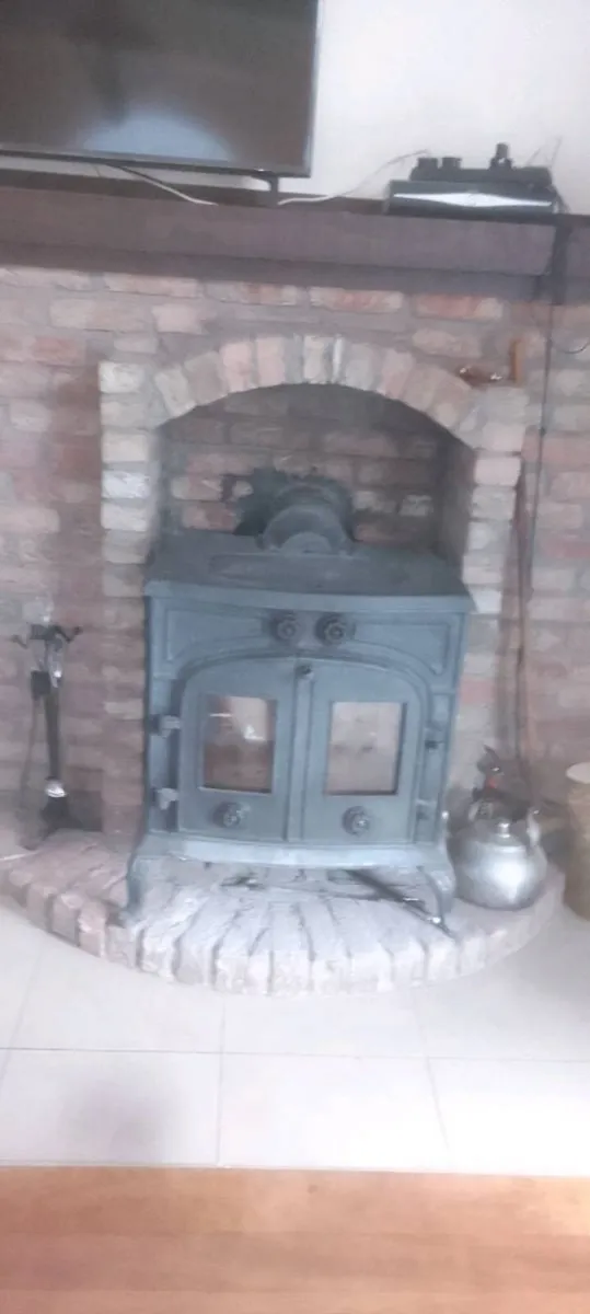 Stove - Image 1
