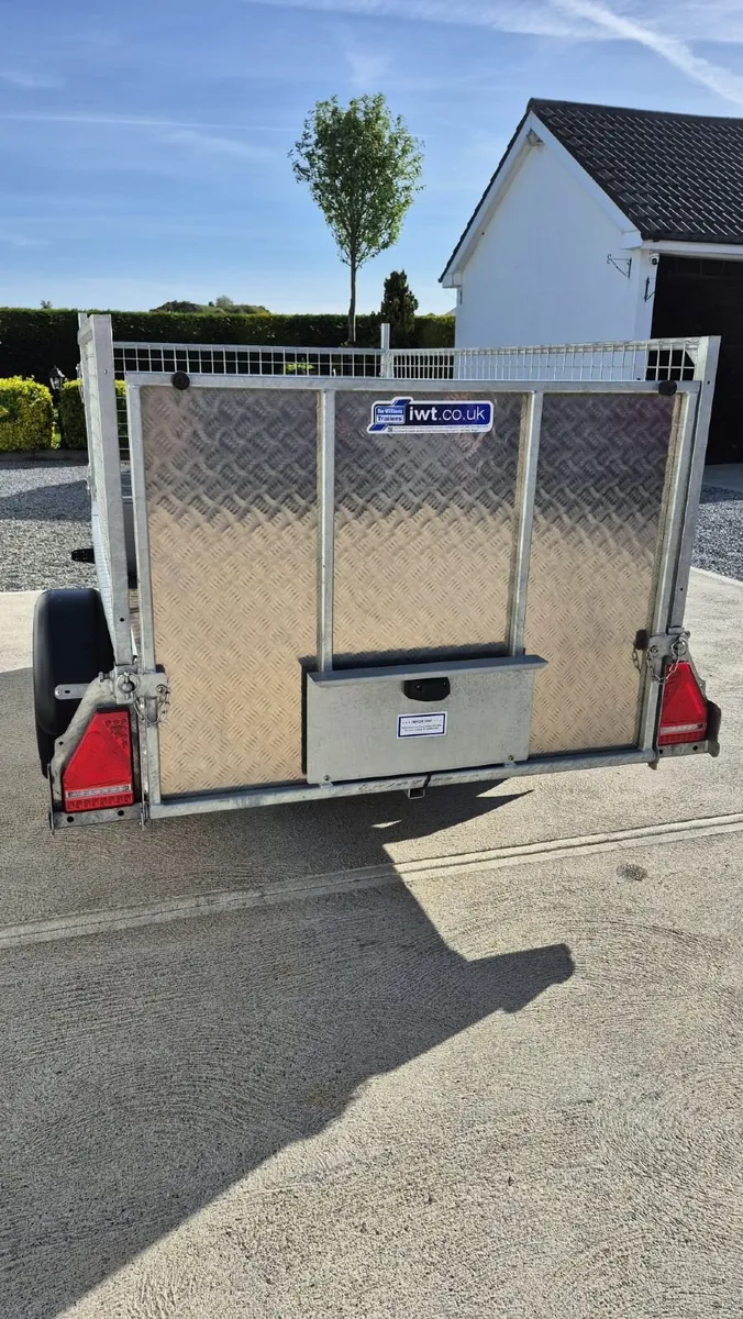 Car Trailer - Image 2