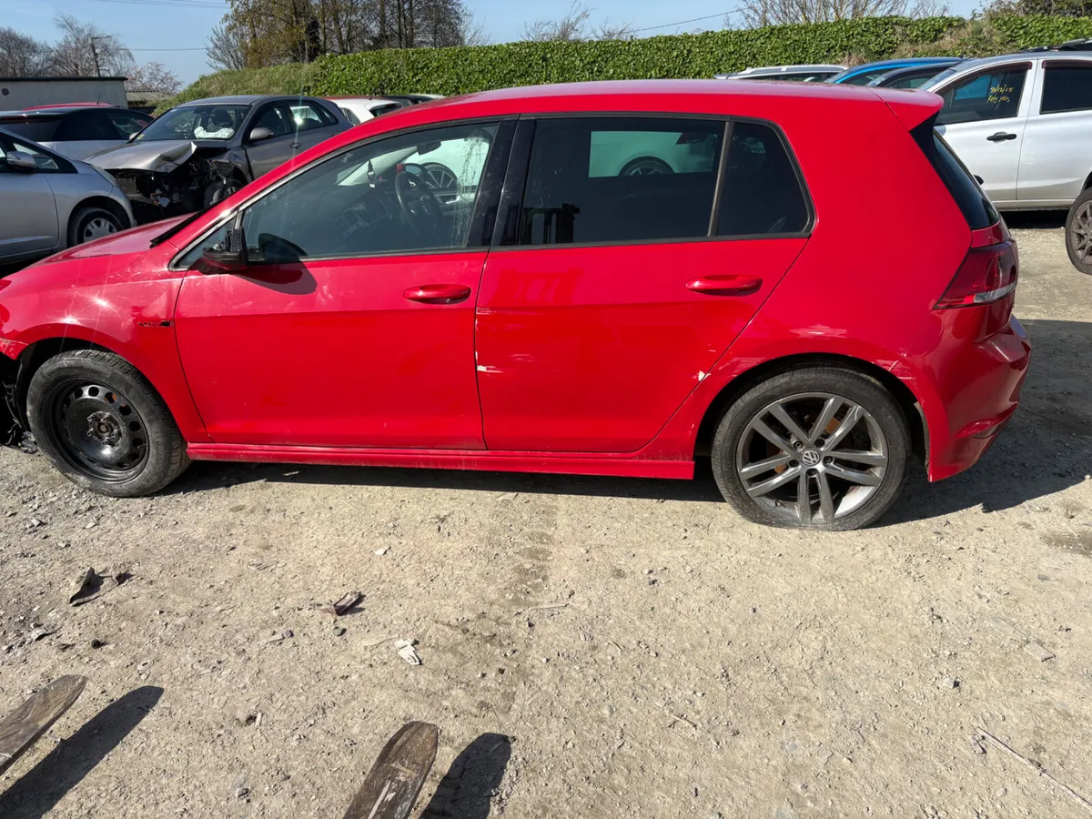 2015 Vw Golf R-Line 1.2 Tsi - Image 4