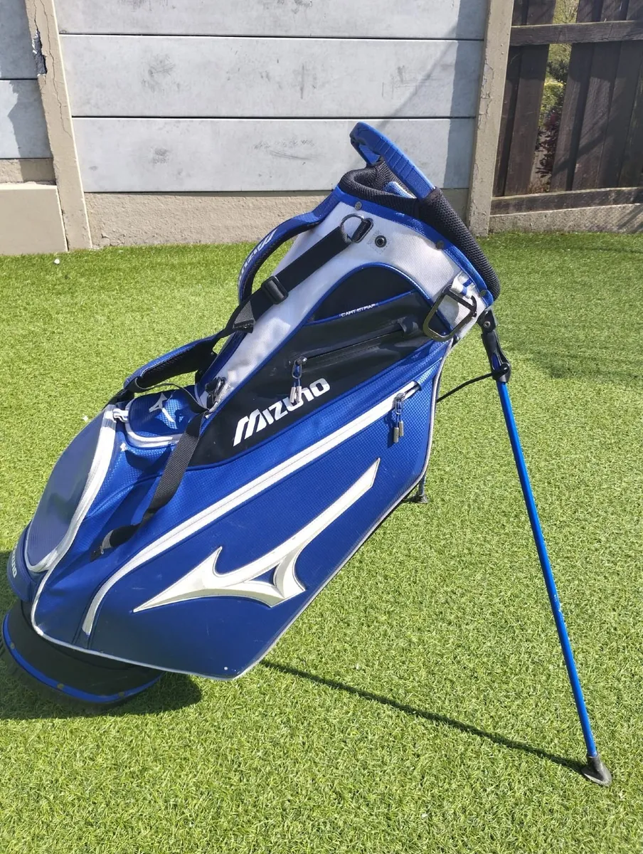 Mizuno Golf Carry Bag - Image 1