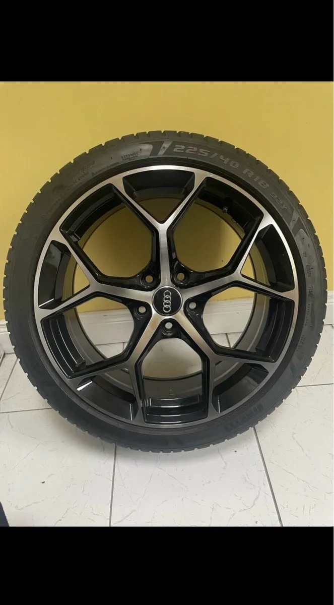 4x 225/40/18 - 5x112 wheels for sale - Image 2