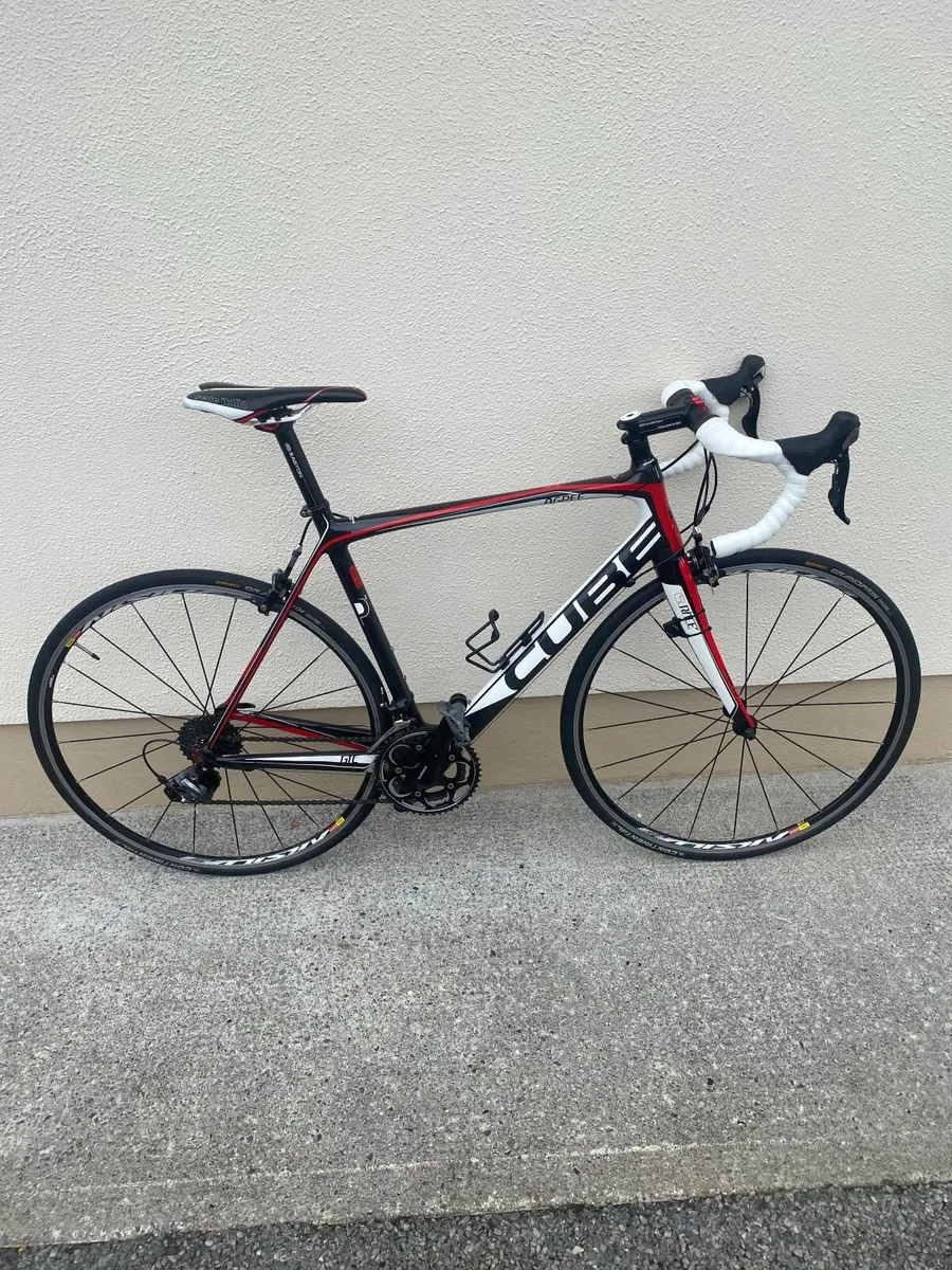 Cube Agree Carbon road bike - Image 1