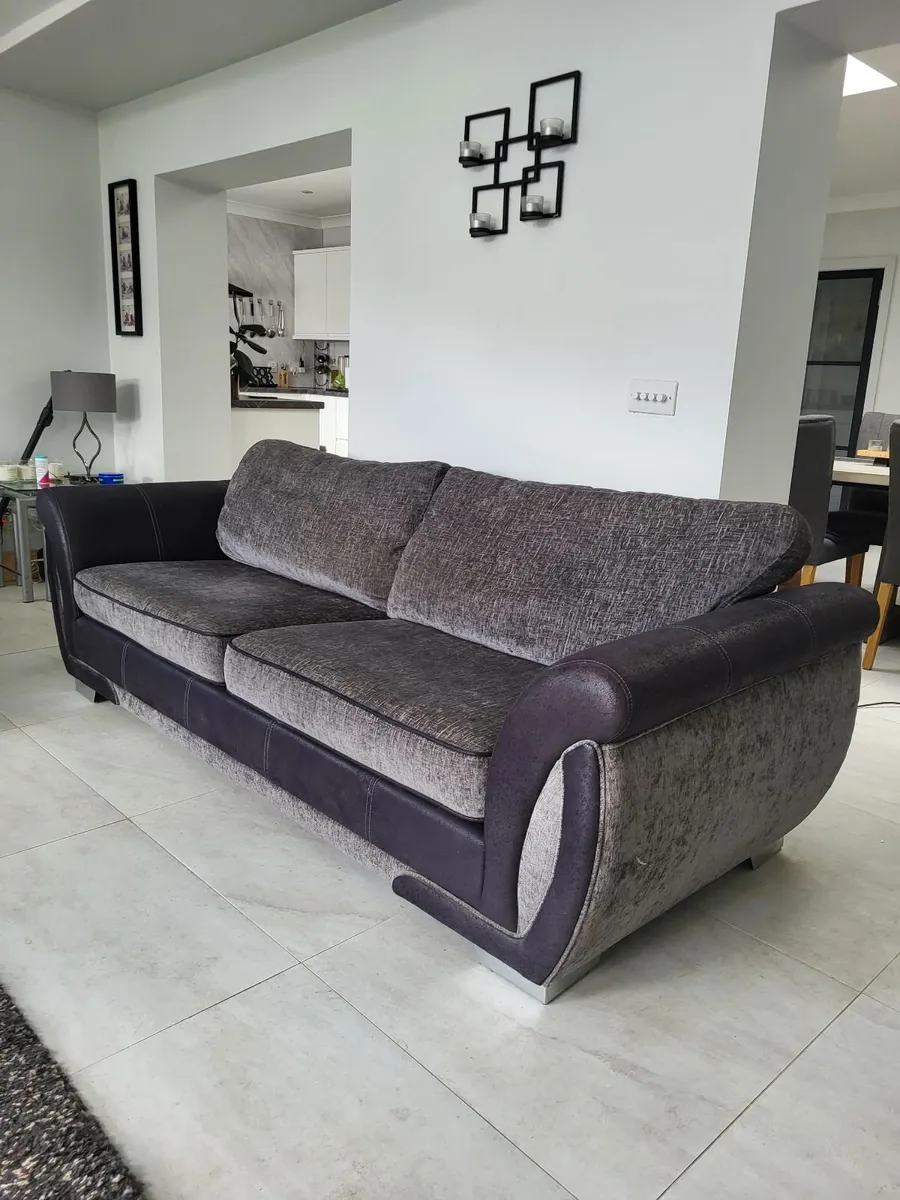 SOFA FROM DFS - Image 4