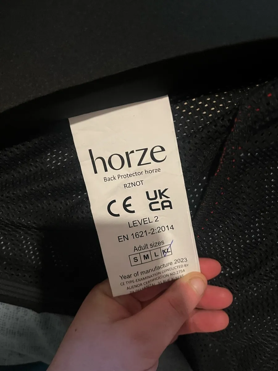 Body protector - Image 4