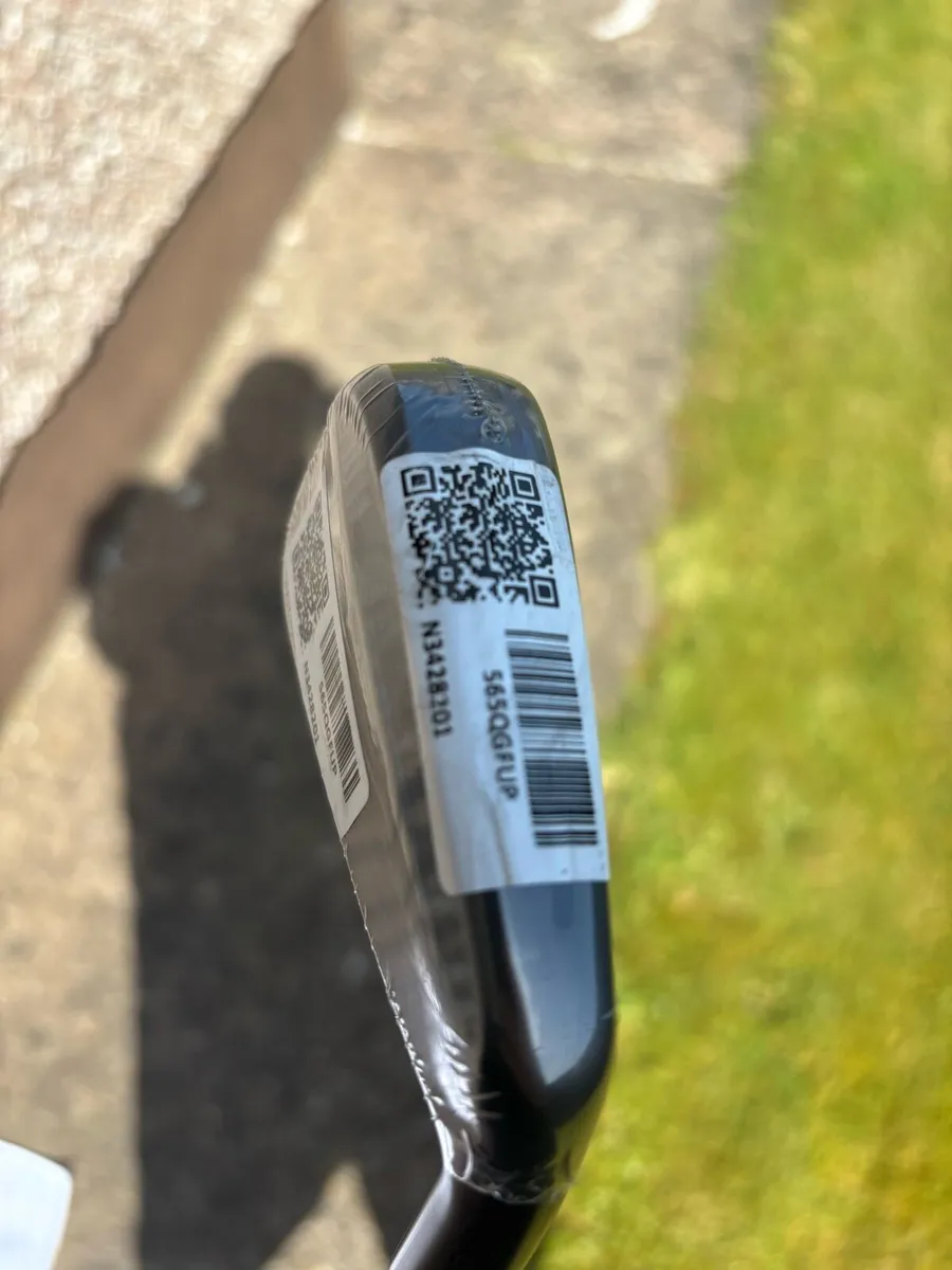 Taylormade 4 iron - Image 2