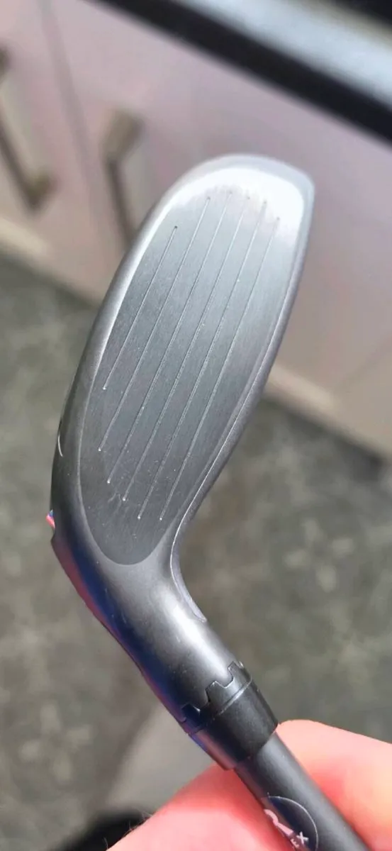 Cobra king tec 4 hybrid brand new regular shaft - Image 1