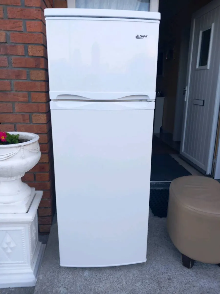 Fridge/ freezer - Image 1