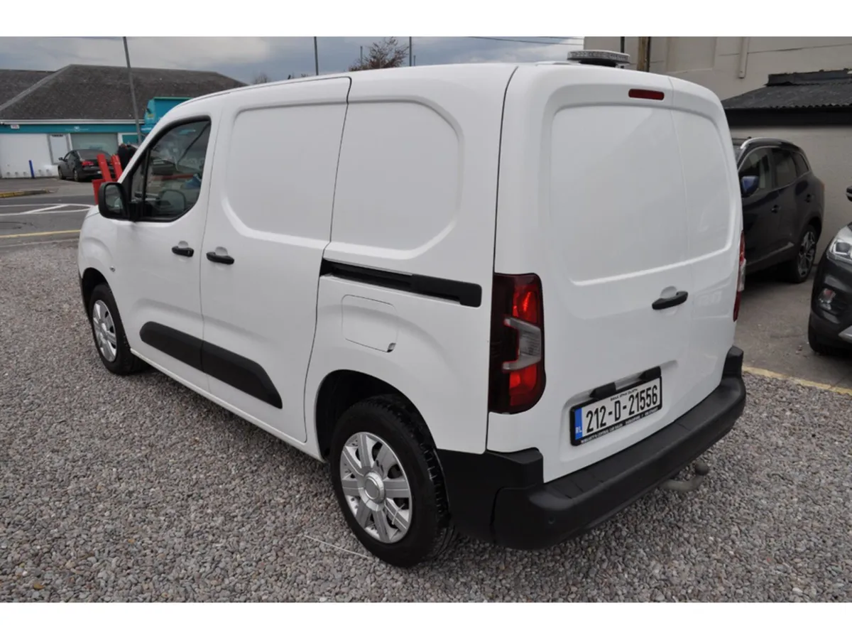 Citroen Berlingo ENT BLUEHDI 75 MWB 65 650KG 3DR - Image 4