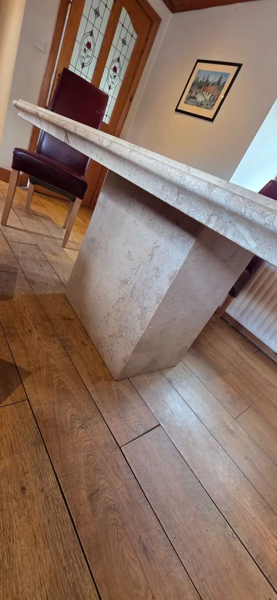 Kitchen Table and chairs - Image 4