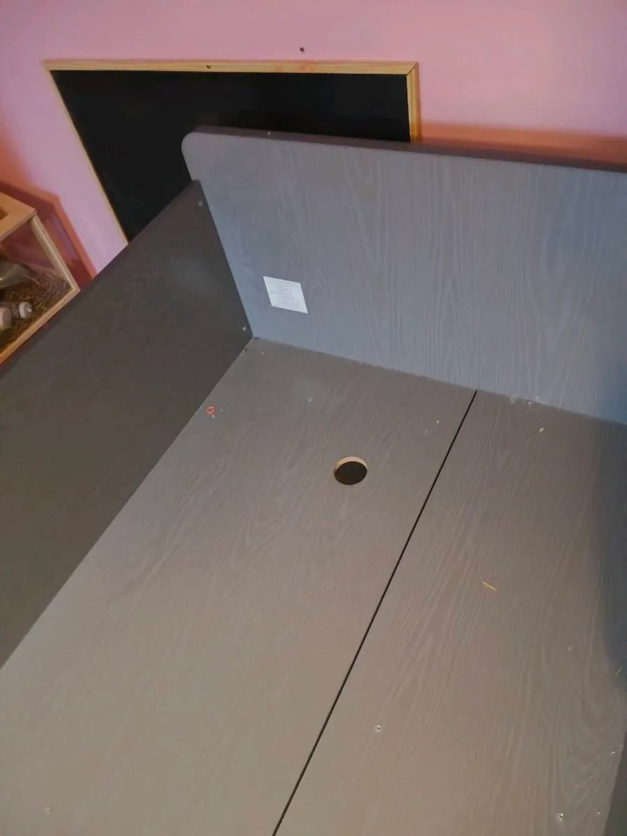 Murphys furniture kids bed grey - Image 1